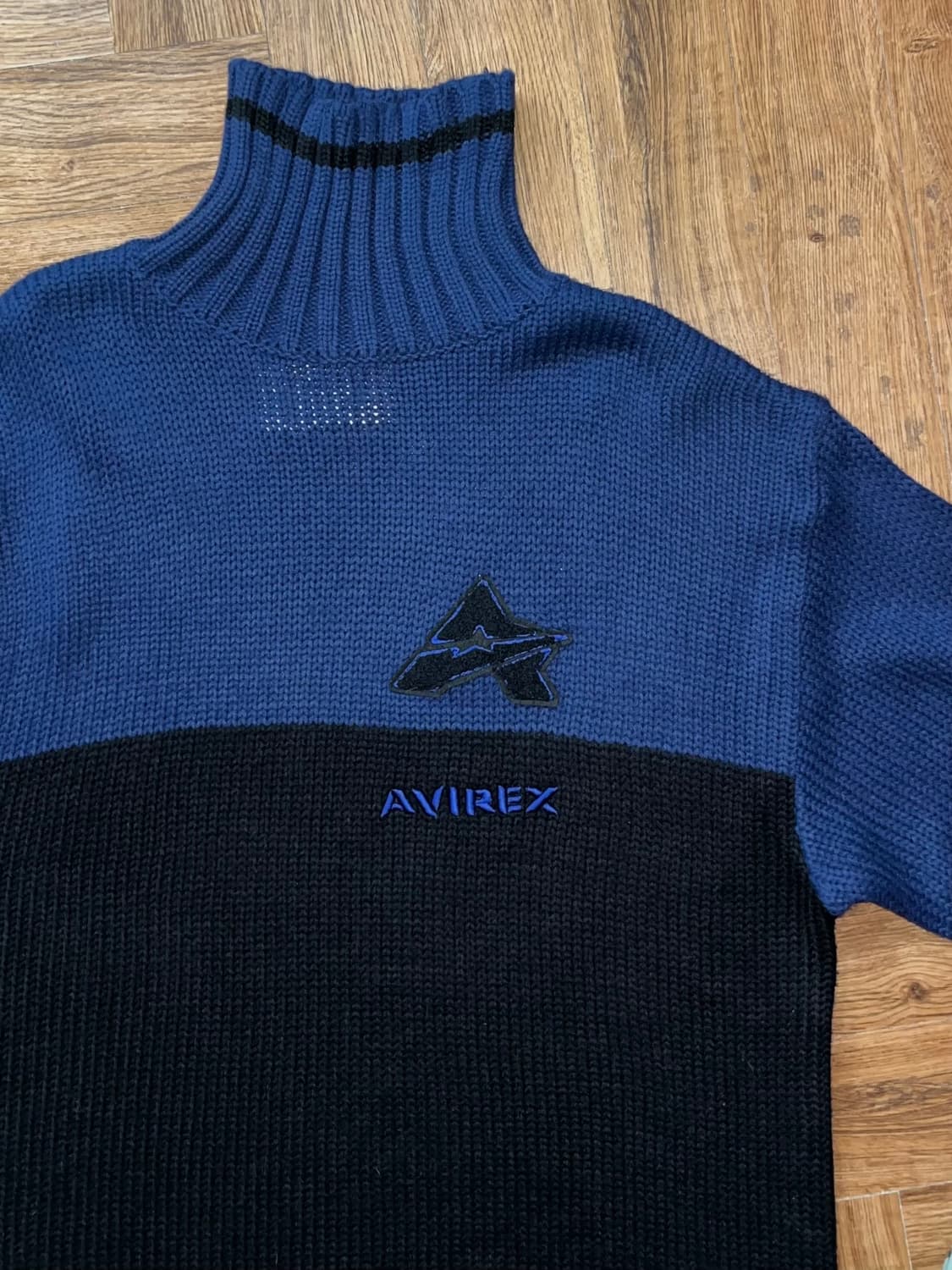 Avirex 아비렉스 배색 폴라 니트 상품이미지6