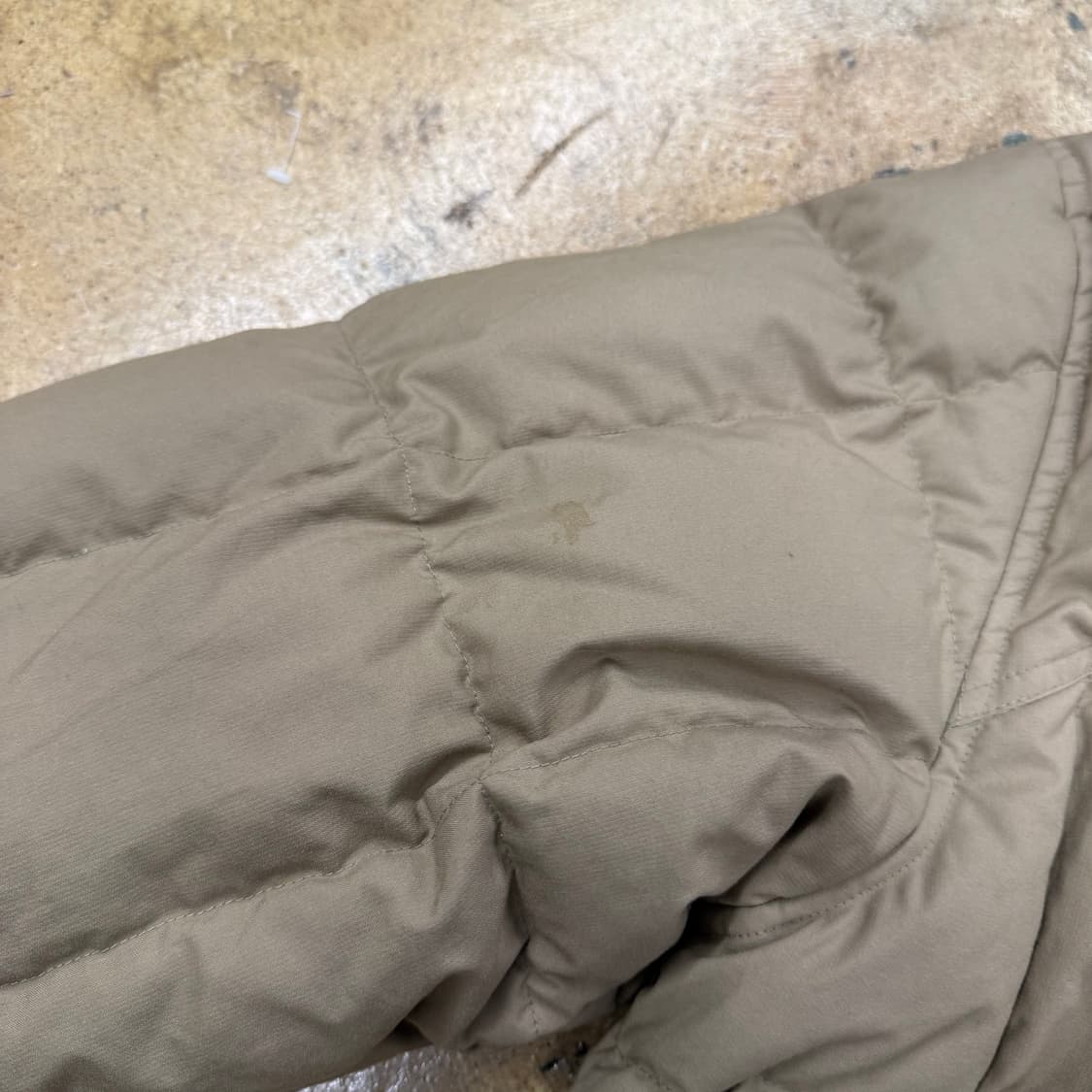 나이키 브라운 초코우유 숏패딩  상품이미지9