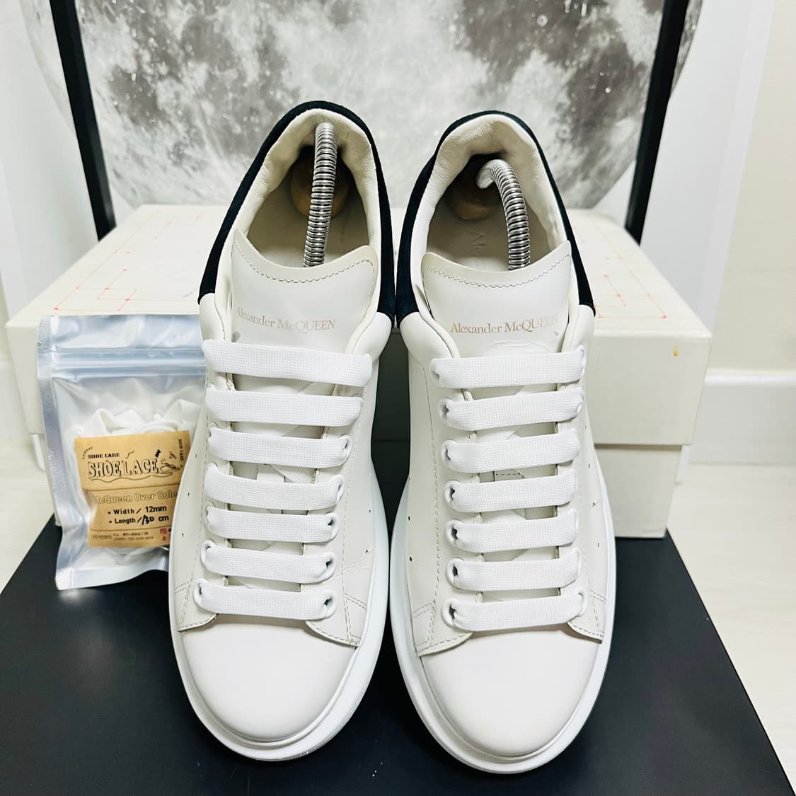 정품 39) 알렉산더 맥퀸 블랙 오버솔 스니커즈 250~255 상품이미지4