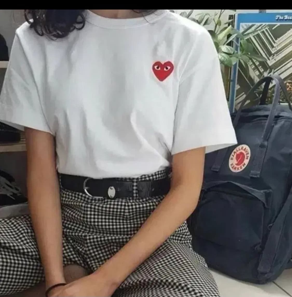 꼼데가르송 화이트 빨간하트 반팔티  상품이미지2