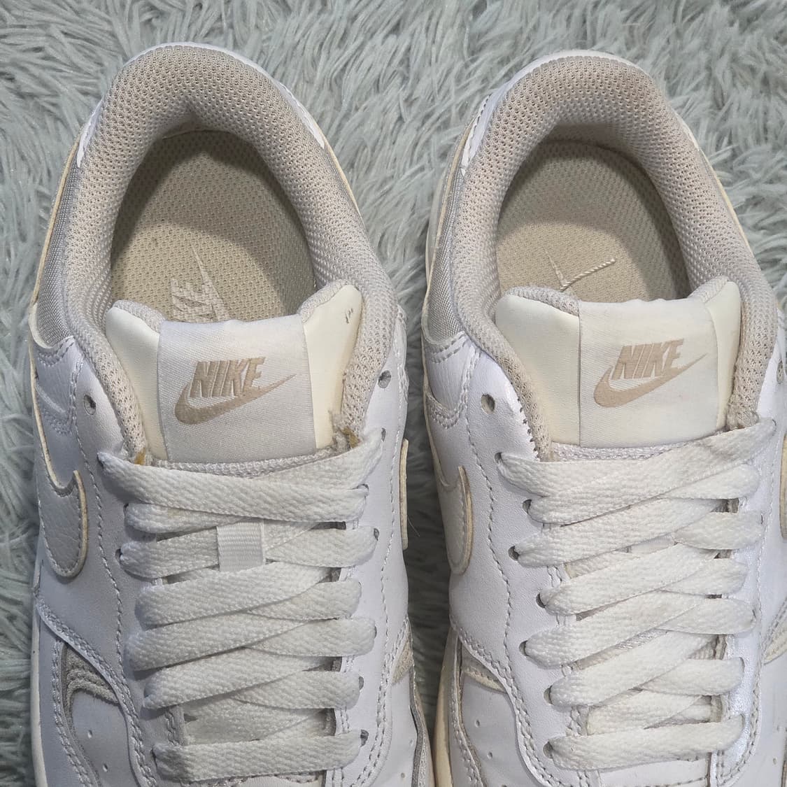 7q-4:나이키 여성용 로우컷 스니커즈 DX9176103 화이트(225 상품이미지6