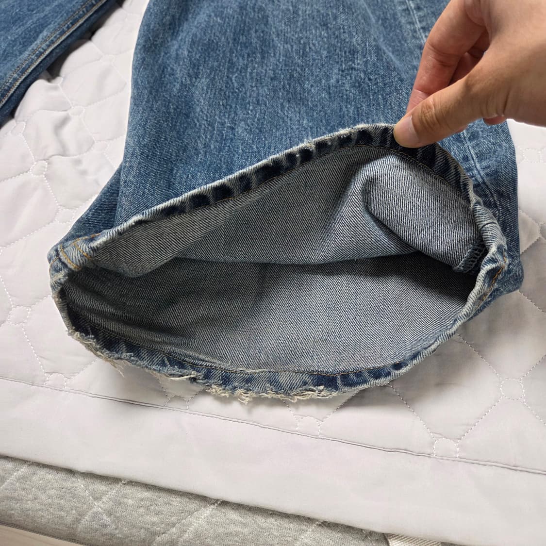 해칭룸 와이드 커브진 워시드 블루 3 상품이미지3