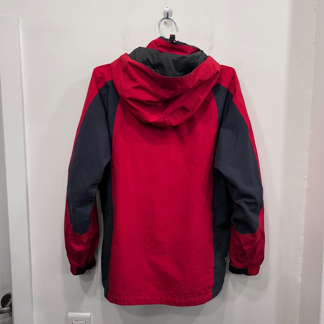 컬럼비아 아웃도어 고어텍스 배색 바람막이 상품이미지8