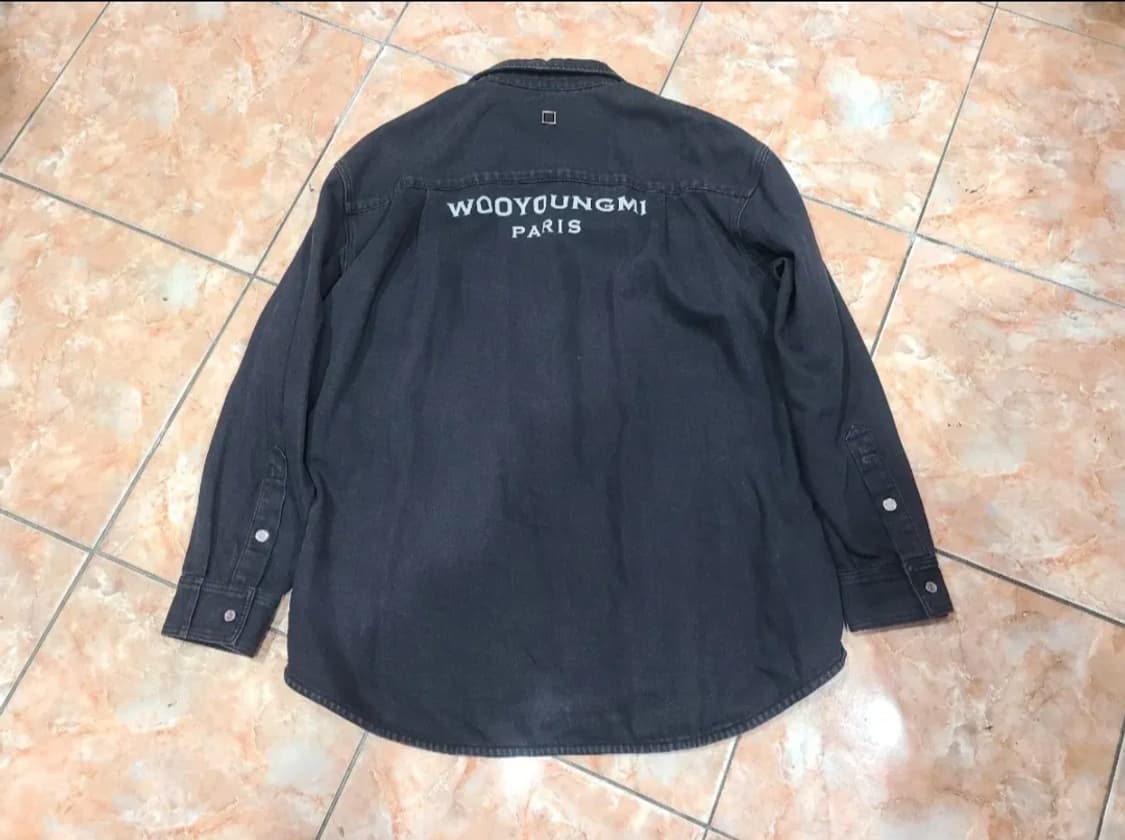 21SS 우영미 백로고 오버핏 데님셔츠 상품이미지2