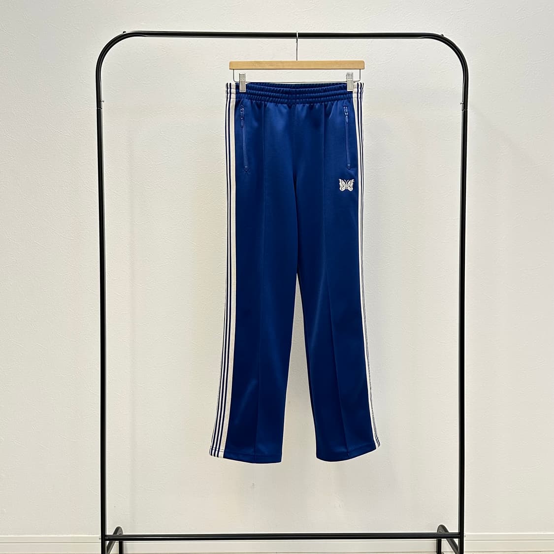 니들스 트랙팬츠 로얄블루  상품이미지1