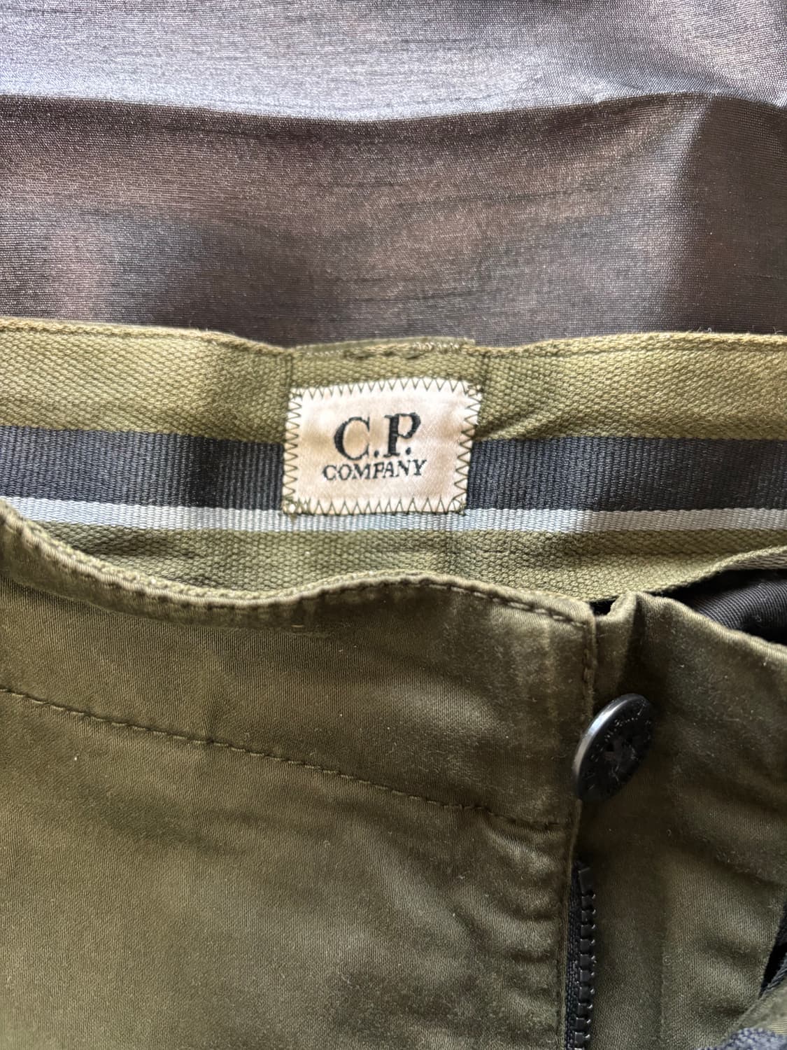 cp컴퍼니 카고 팬츠 상품이미지3