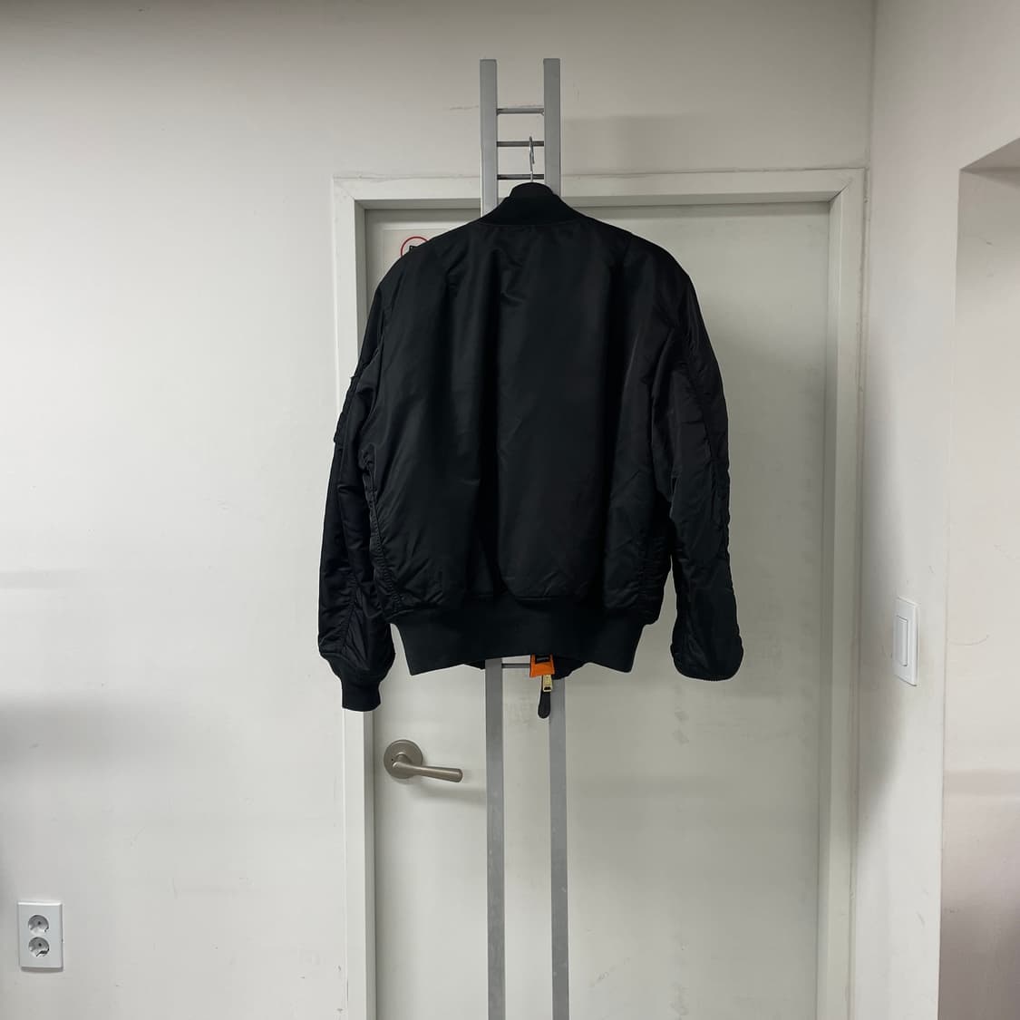 알파인더스트리 ma-1 항공 자켓 블랙 L 상품이미지6