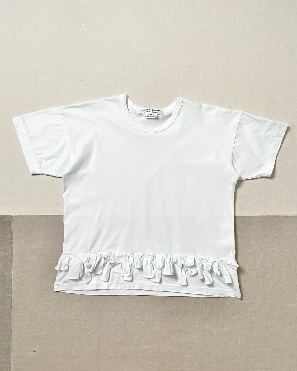 꼼데가르송 프릴 헴 티셔츠 comme des garcons frill 상품이미지1