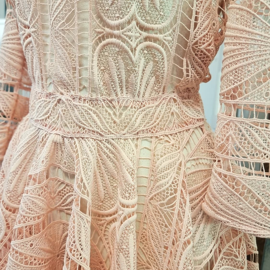 마쥬 maje 펀칭레이스 원피스 (44~55) 상태완벽 /슬립따로입어야함 상품이미지6