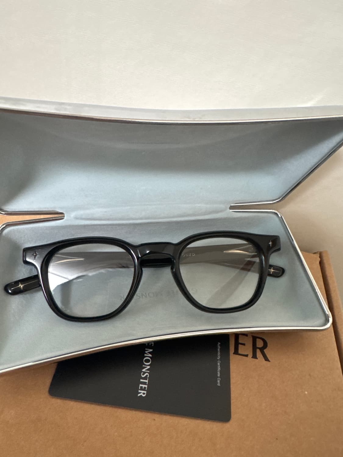 젠틀몬스터 본조 01 급처 (원가 32) 상품이미지2