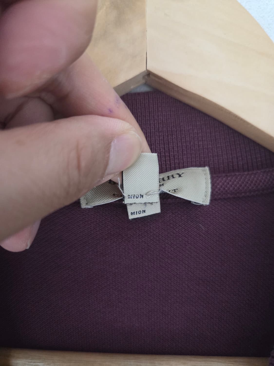 버버리 정품 와인색 반팔카라티(95사이즈) 상품이미지8