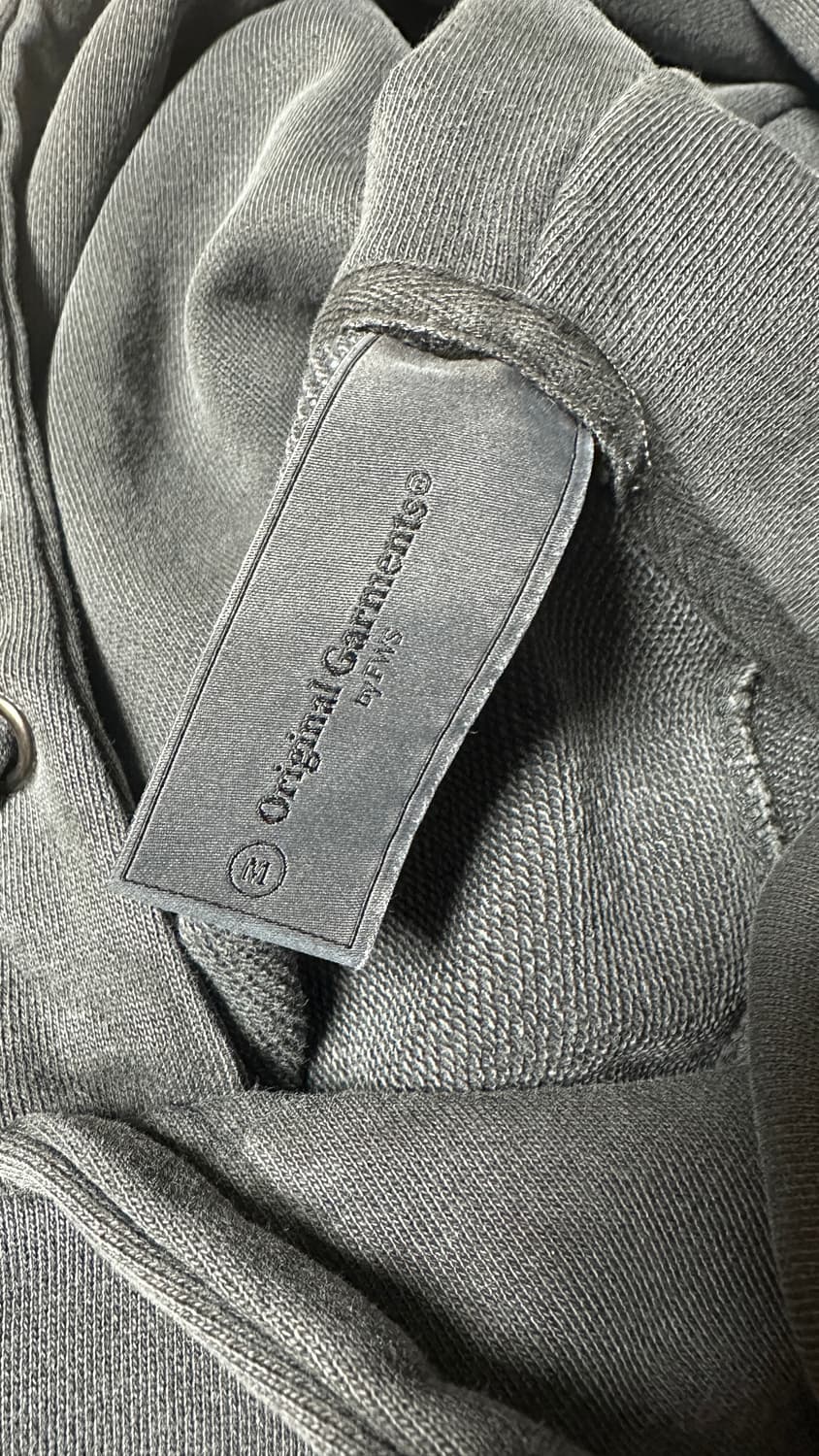 프리즘웍스 피그먼트 다잉 후드티 차콜 M 상품이미지3