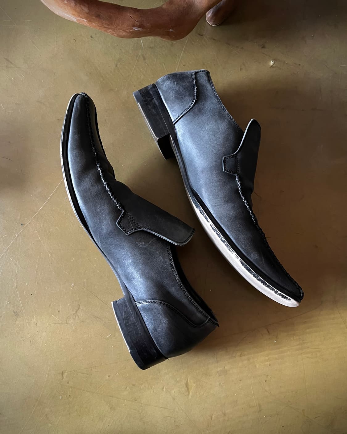Whoop de doo Long-nose Leather Loafer 상품이미지4