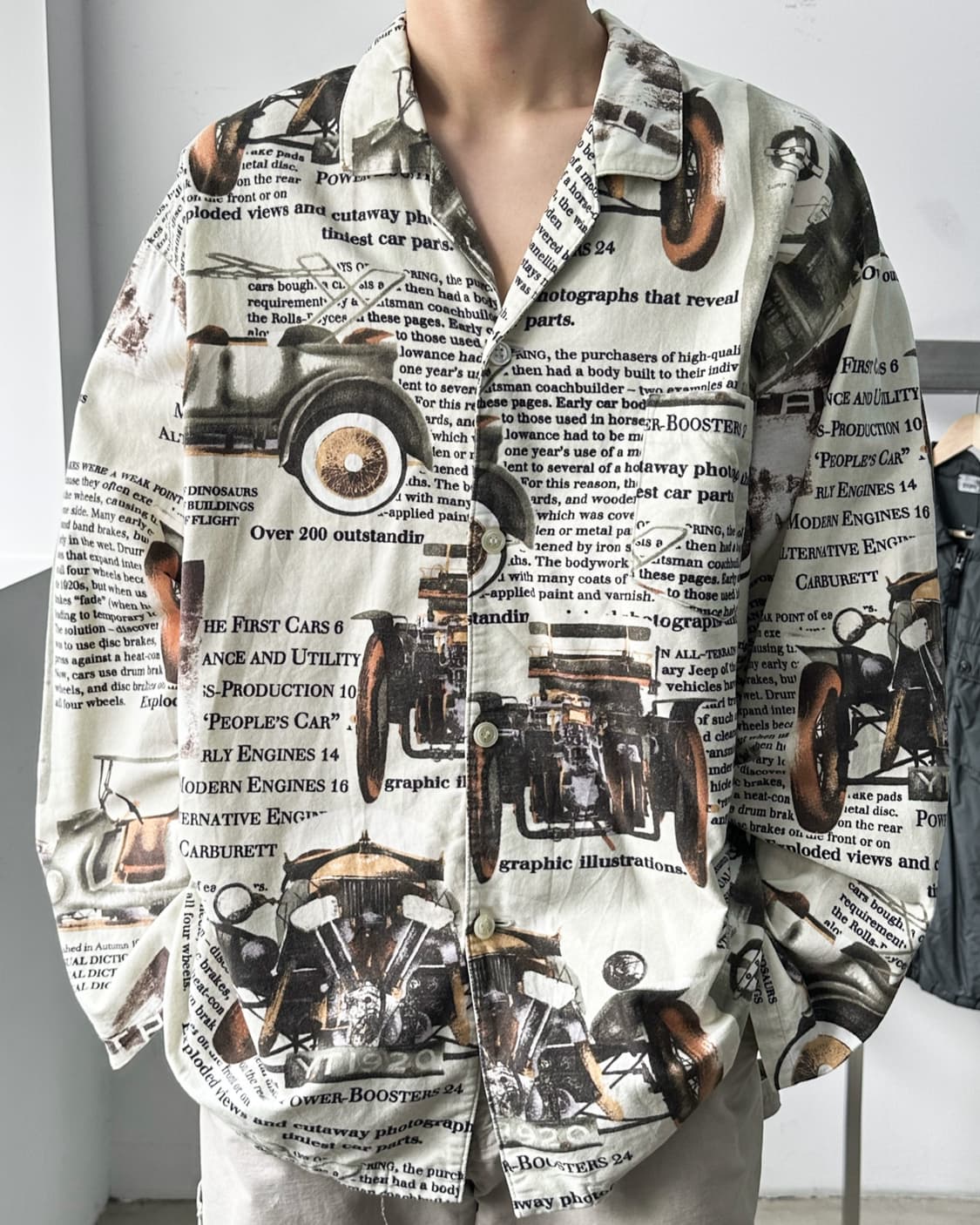 Dornröschen 뉴스페이퍼 패턴 셔츠 상품이미지1