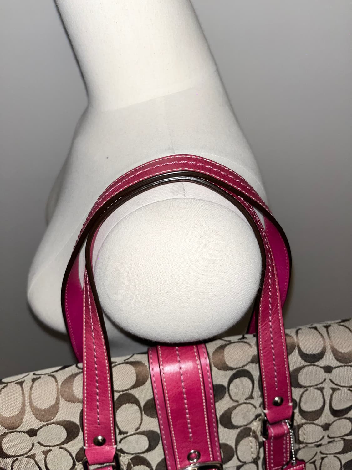 📦2000s Coach Hot Pink shoulder bag 상품이미지7