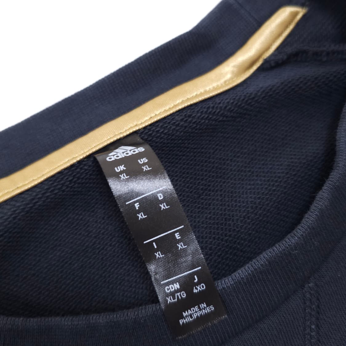 아디다스 19-20 레알마드리드 맨투맨 상품이미지3