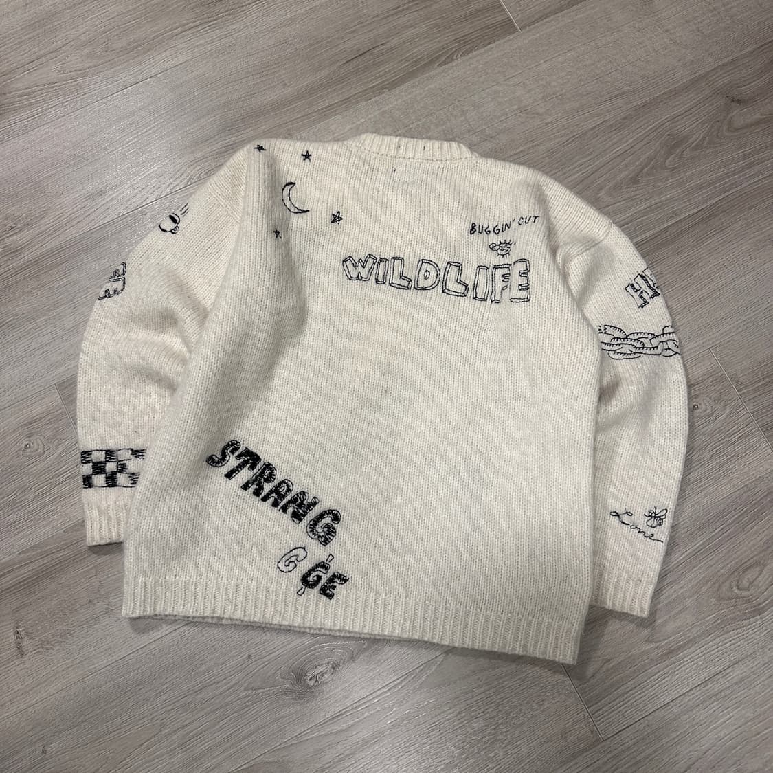 마더 스케치 자수 니트 상품이미지4