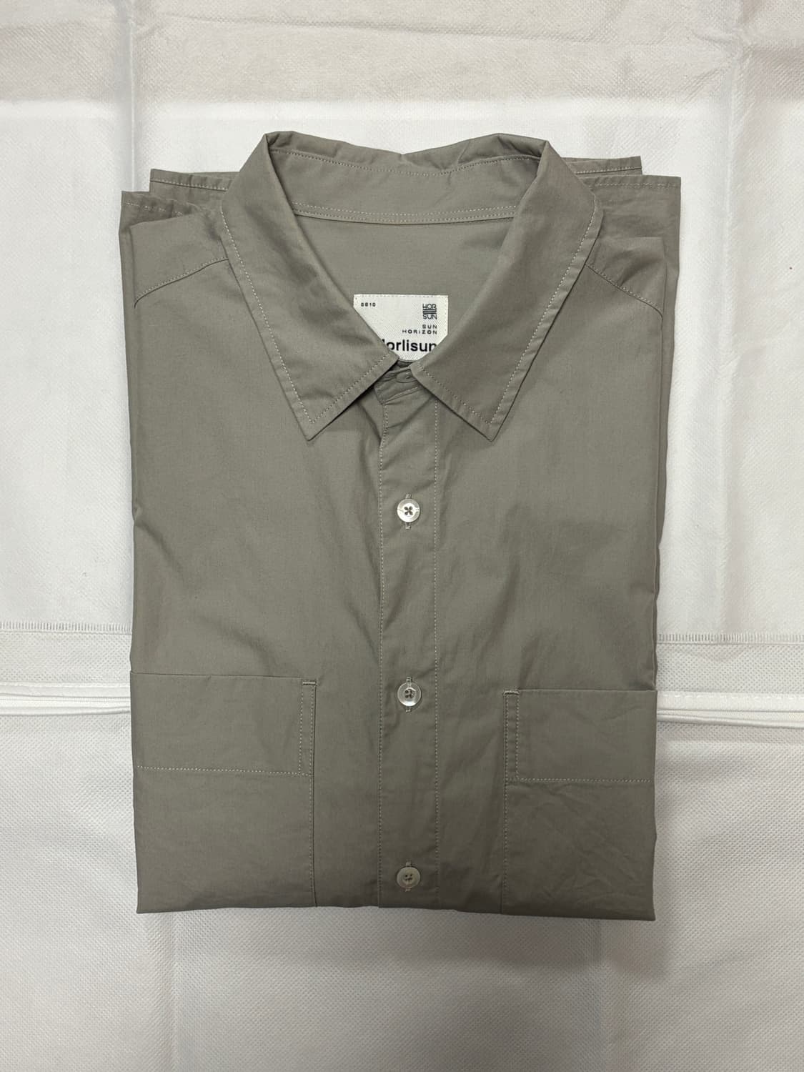 홀리선 타입라이터 숏 슬리브 셔츠 판매합니다 ! 상품이미지6