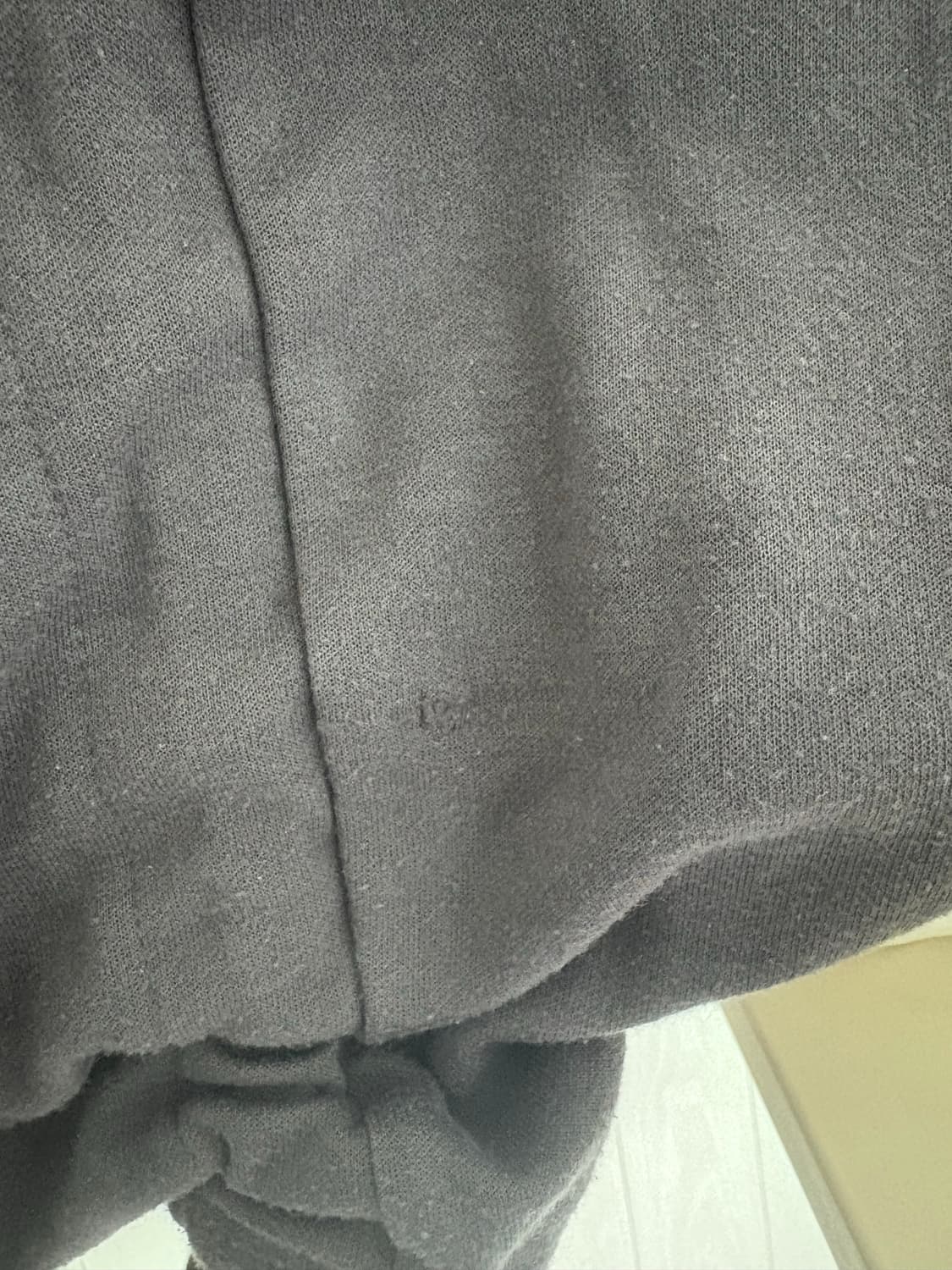 허그유어스킨 셔링 조거팬츠 차콜 상품이미지3