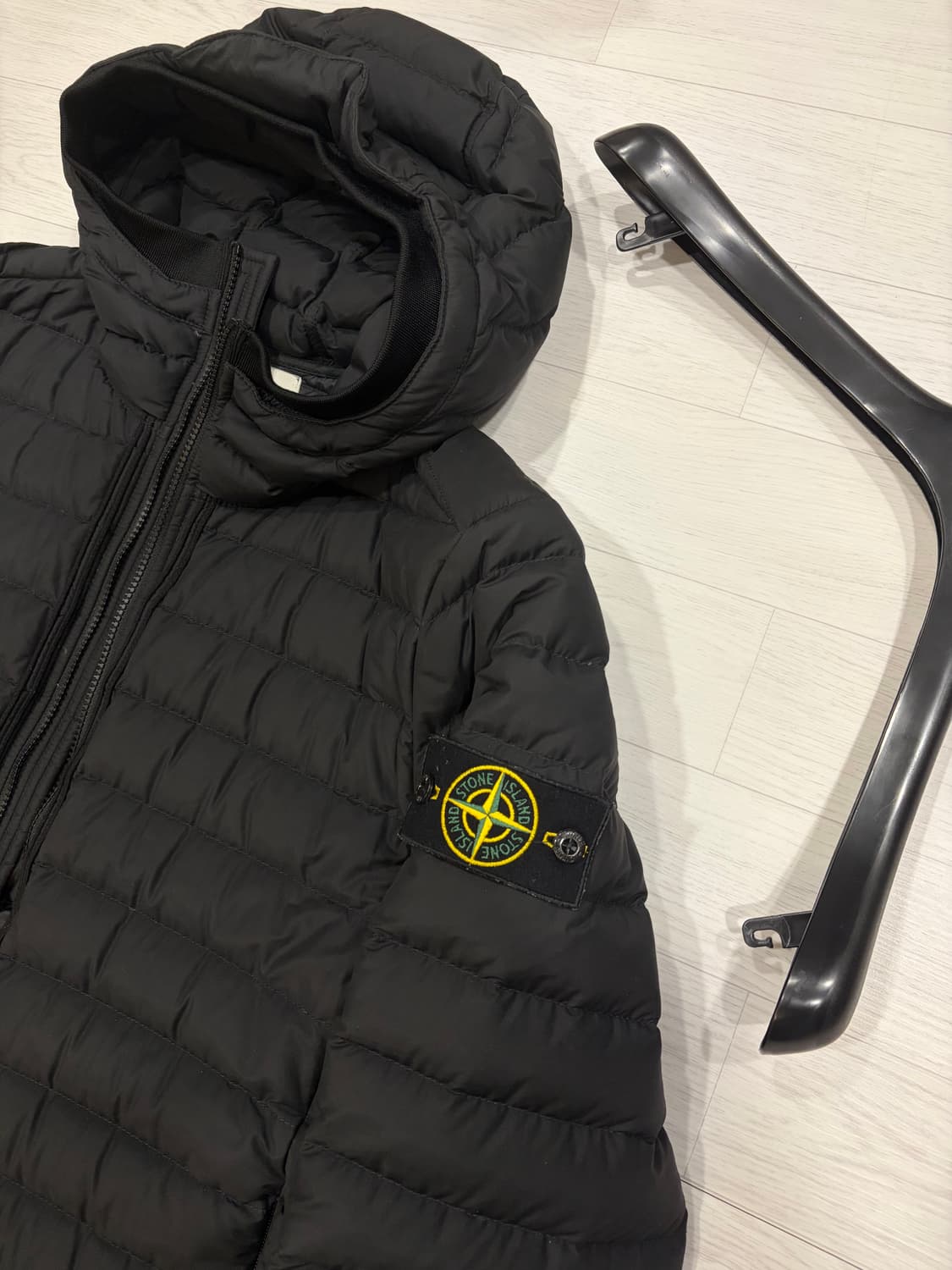 스톤아일랜드 경량패딩 L(105사이즈) 상품이미지1
