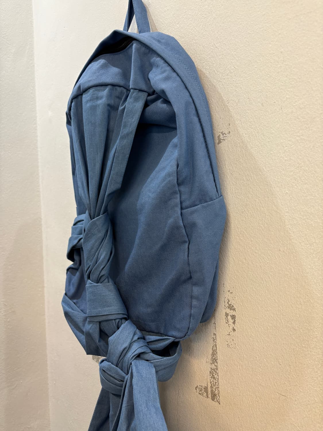 IUGAMAKARAS Ribbon Backpack 상품이미지4