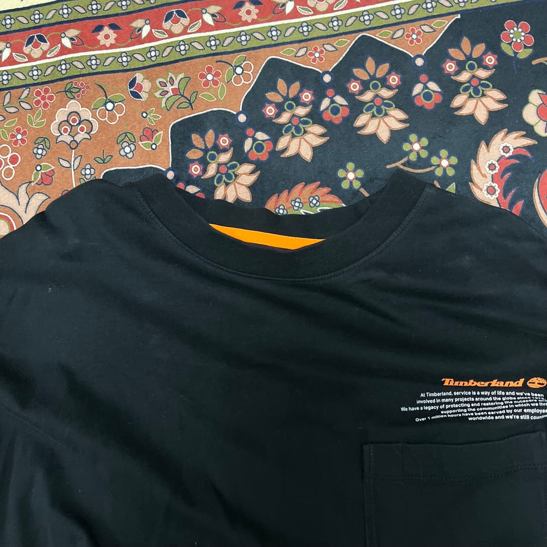 팀버랜드 레터링 로고 포켓 긴팔티 M/95 상품이미지2