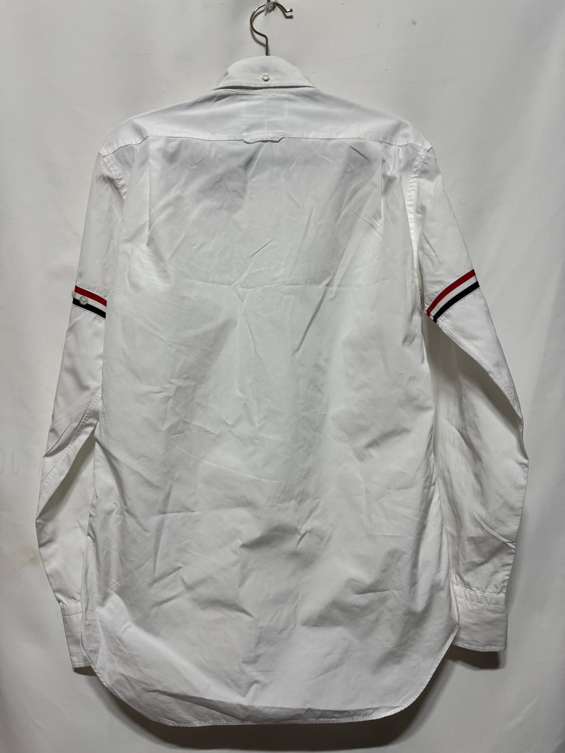 1 톰브라운 암밴드 셔츠 상품이미지2