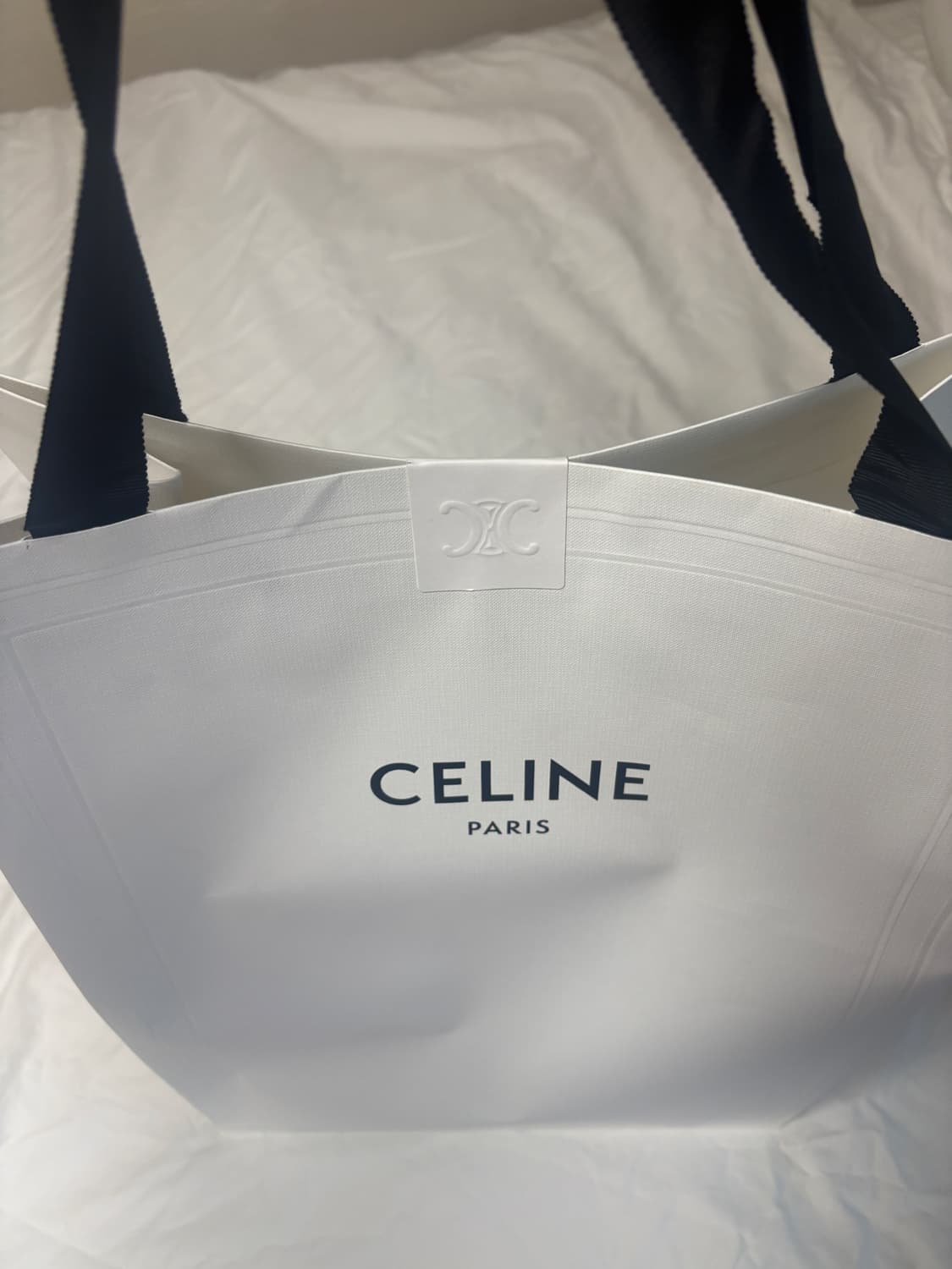 셀린느 CELINE 틴 룰루 - 그레인 카프스킨 숄더백 상품이미지10