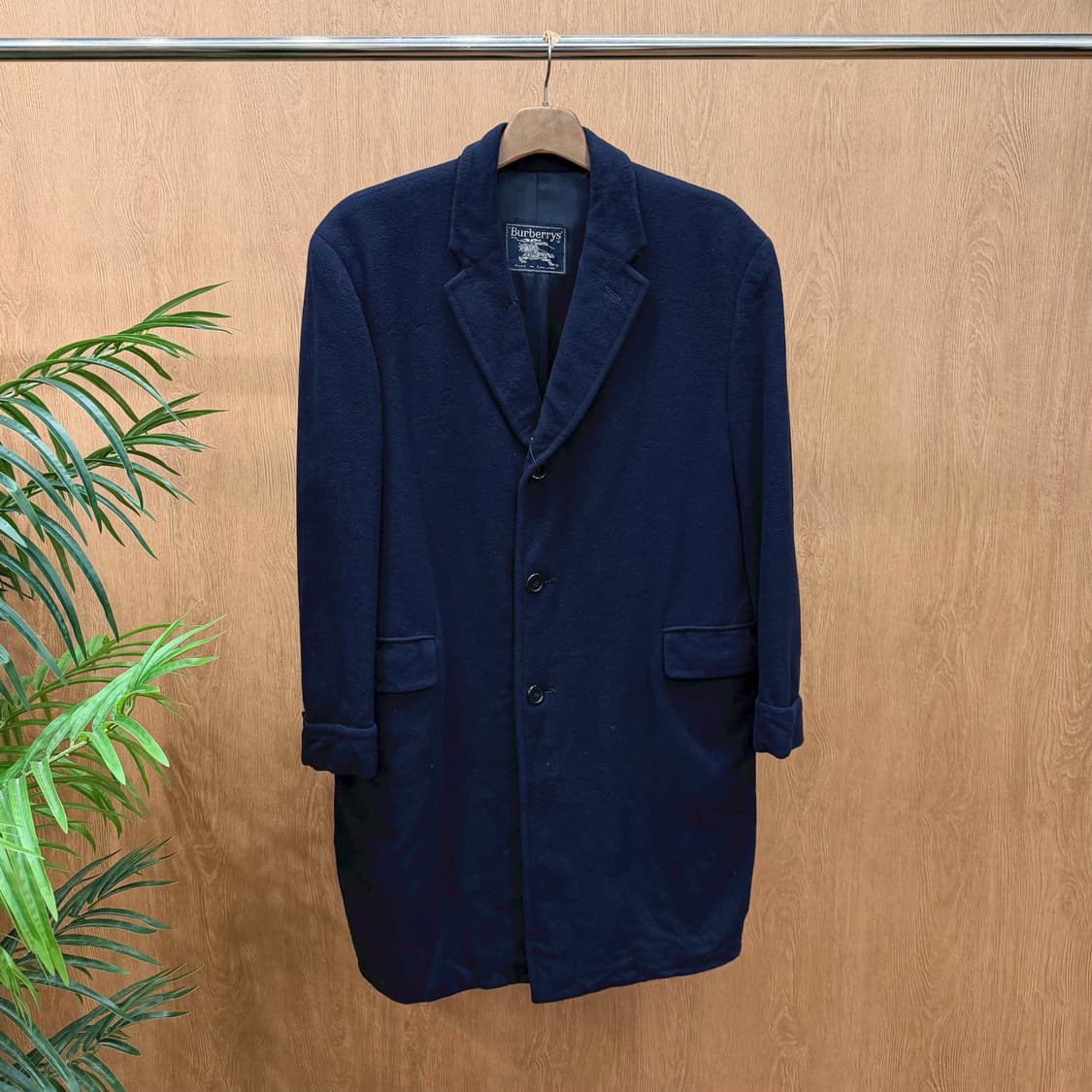 버버리 울 캐시미어 싱글 롱 코트 플랩 포켓 센터 벤트 디테일 딥 네이비 상품이미지1