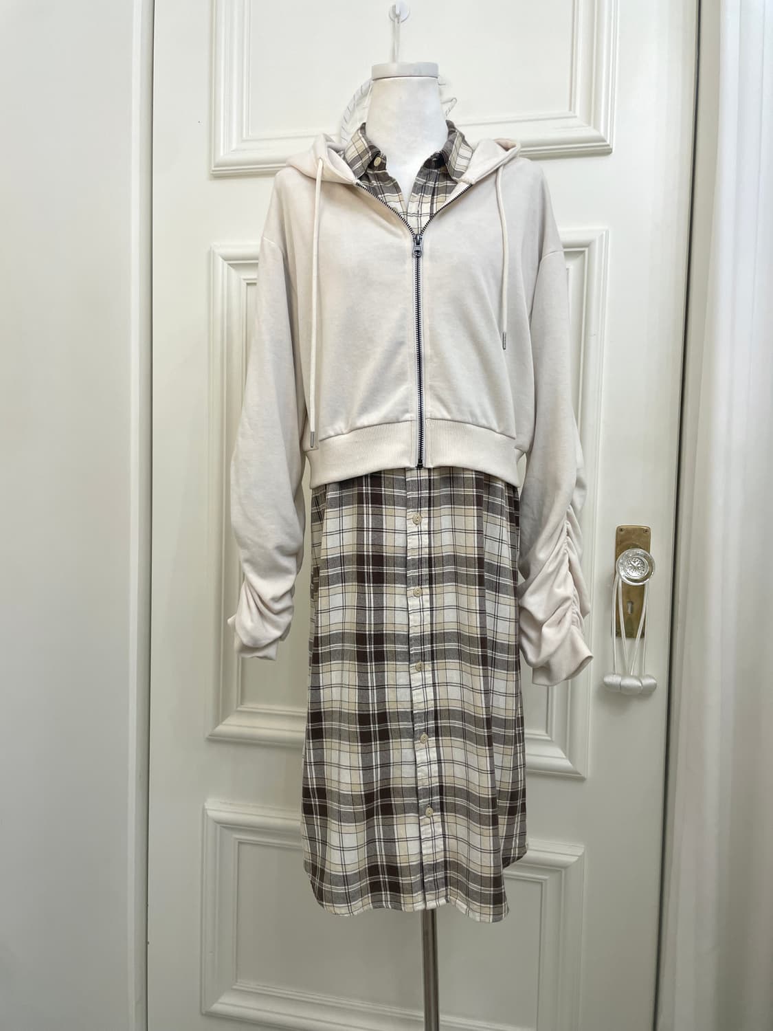 ivory sleeve shirring hoodie-zip(size-L) 상품이미지2