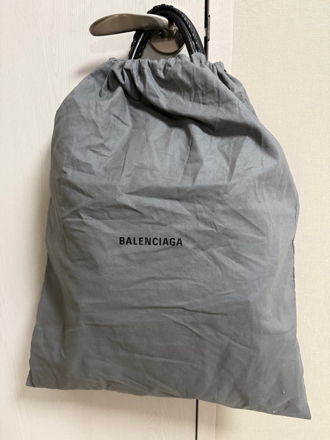 발렌시아가 르 카골 맨 미디움 토트백 상품이미지3