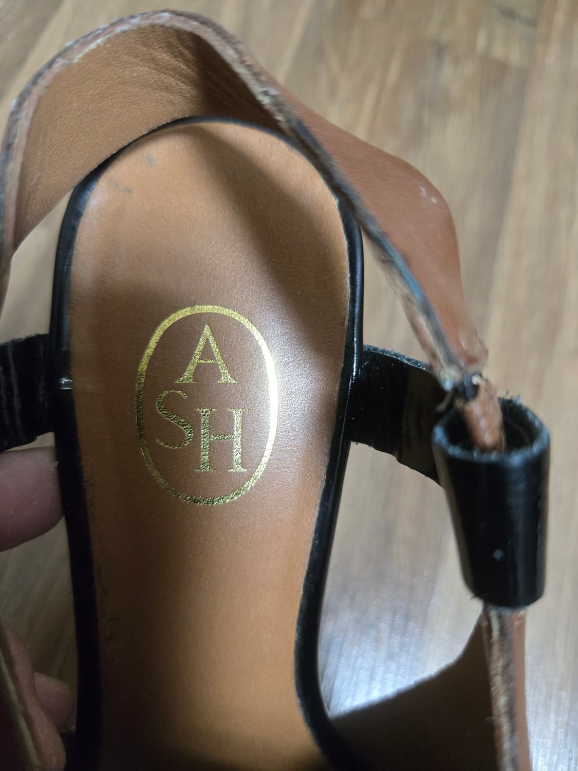 애쉬 아쉬 브라운 가죽 웨지힐 샌들 230 상품이미지3