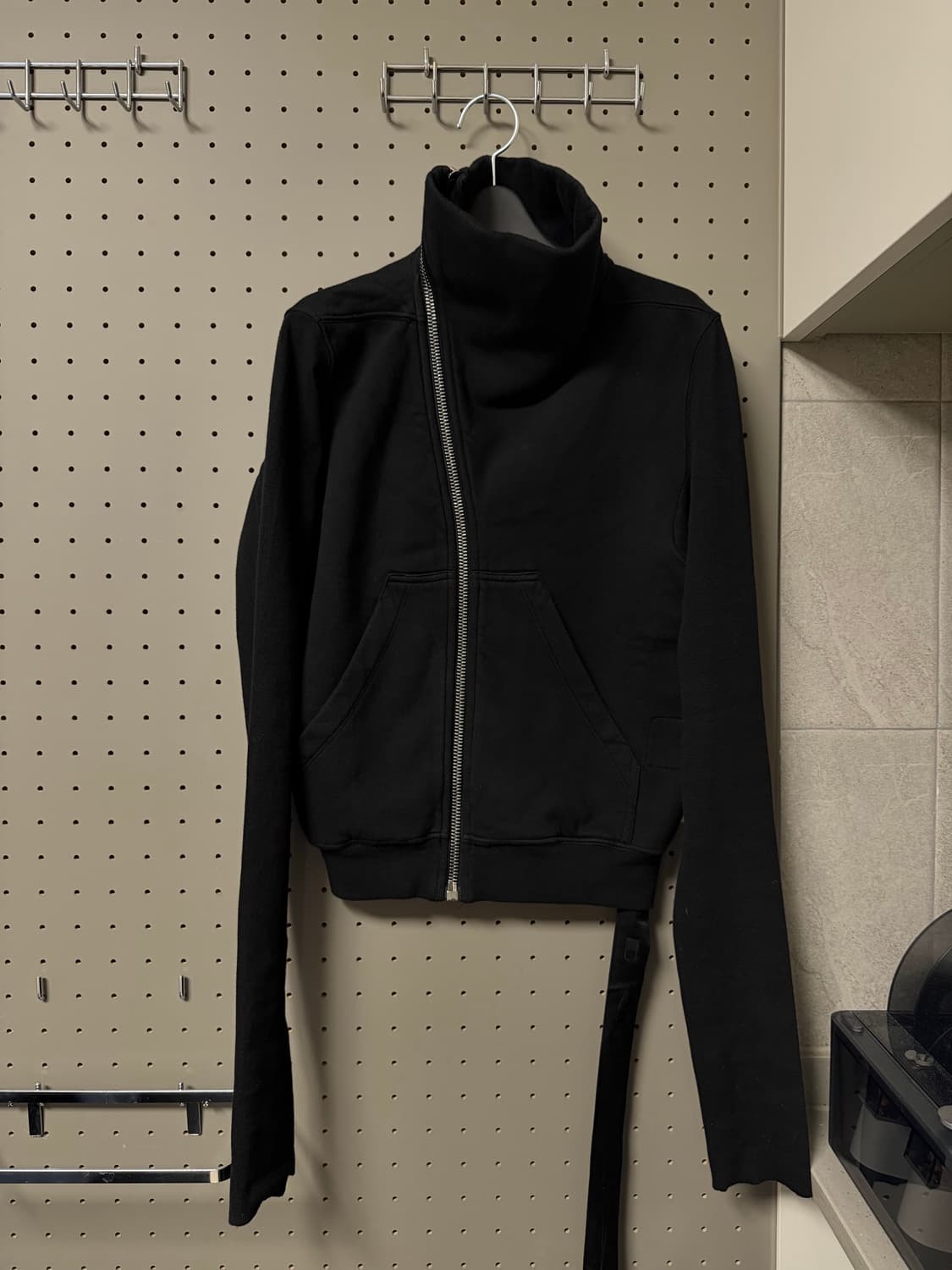 [26ss S급] 릭오웬스 다크쉐도우 마운틴 자켓 M사이즈 상품이미지5