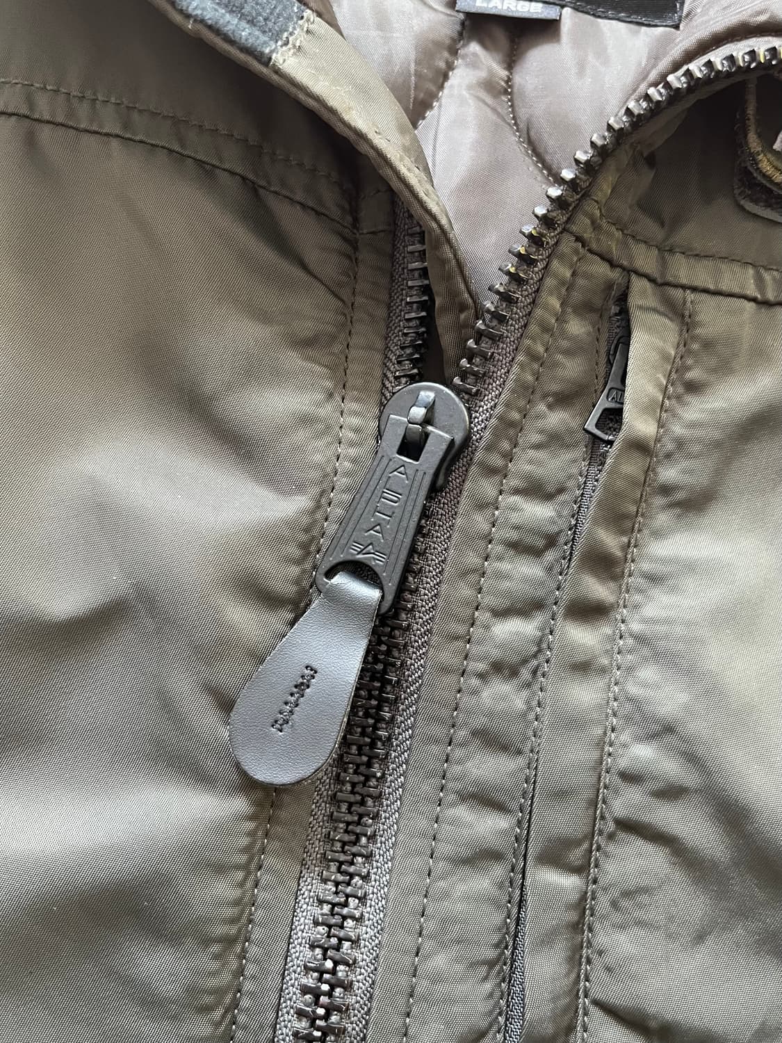 Alpha Industries 알파 인더스트리 카키 봄버 자켓 상품이미지5