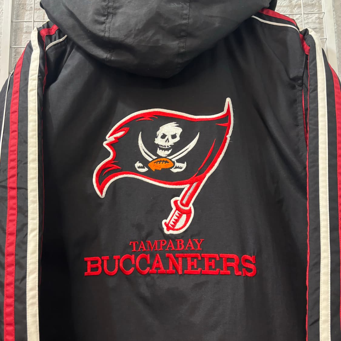 스타터 X NFL 90s 올드스쿨 탬파베이 버커니어스 패딩  상품이미지7