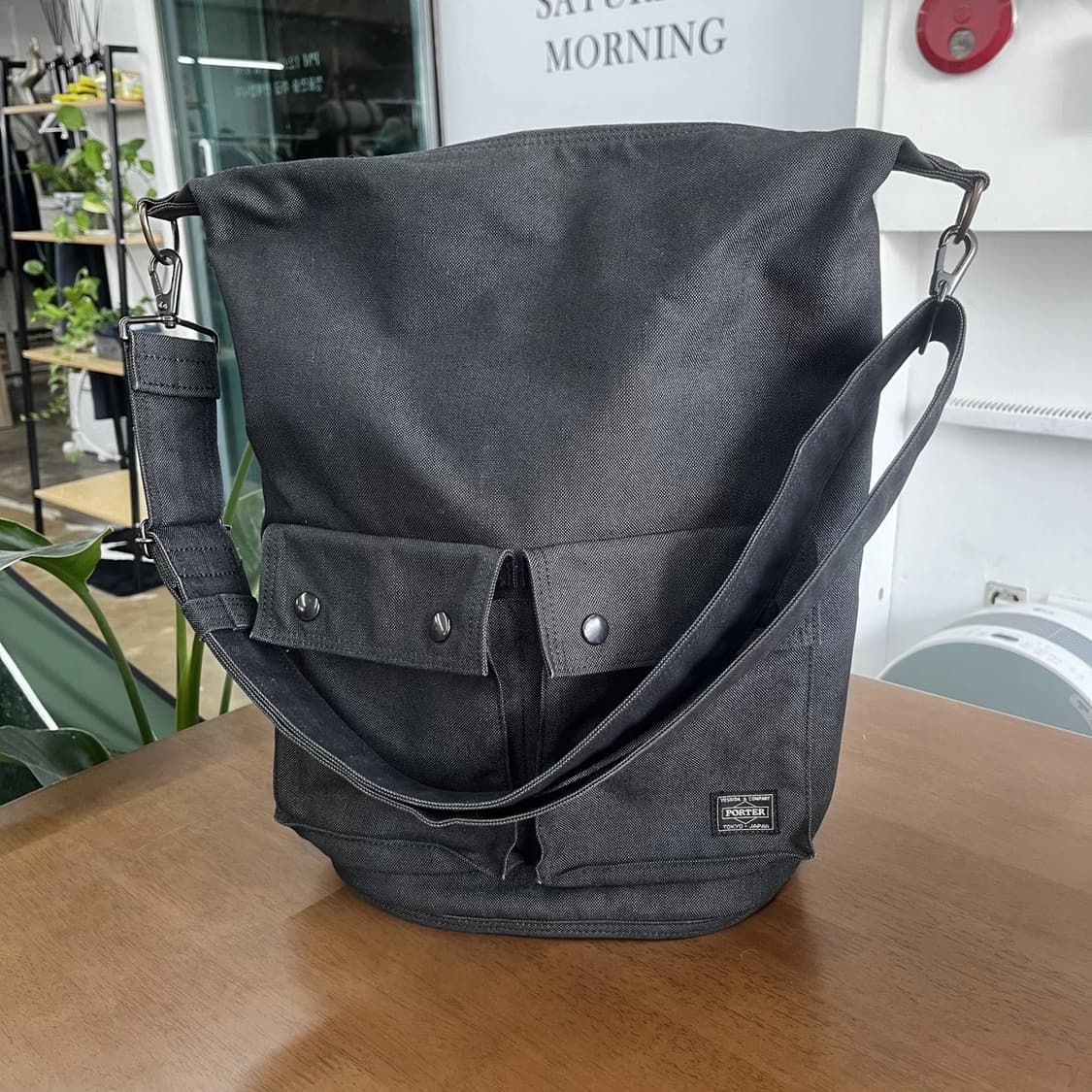 포터 스모키 투웨이 숄더백 블랙 데님 상품이미지1