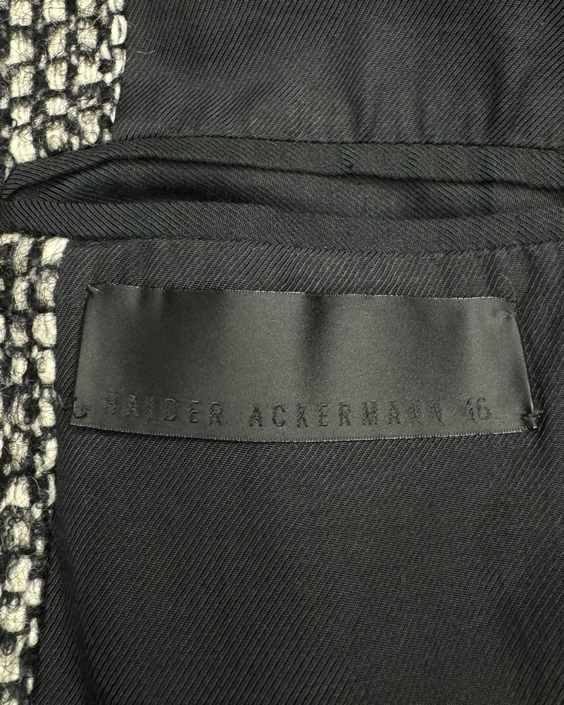 하이더 아커만 16AW 블랙 & 화이트 울 체크 코트 상품이미지8