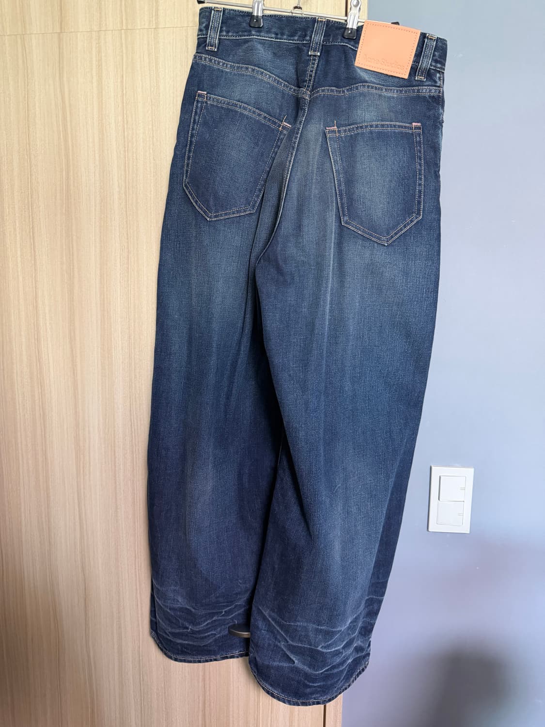 [44] 아크네 스튜디오 2023M 슈퍼배기진 상품이미지4