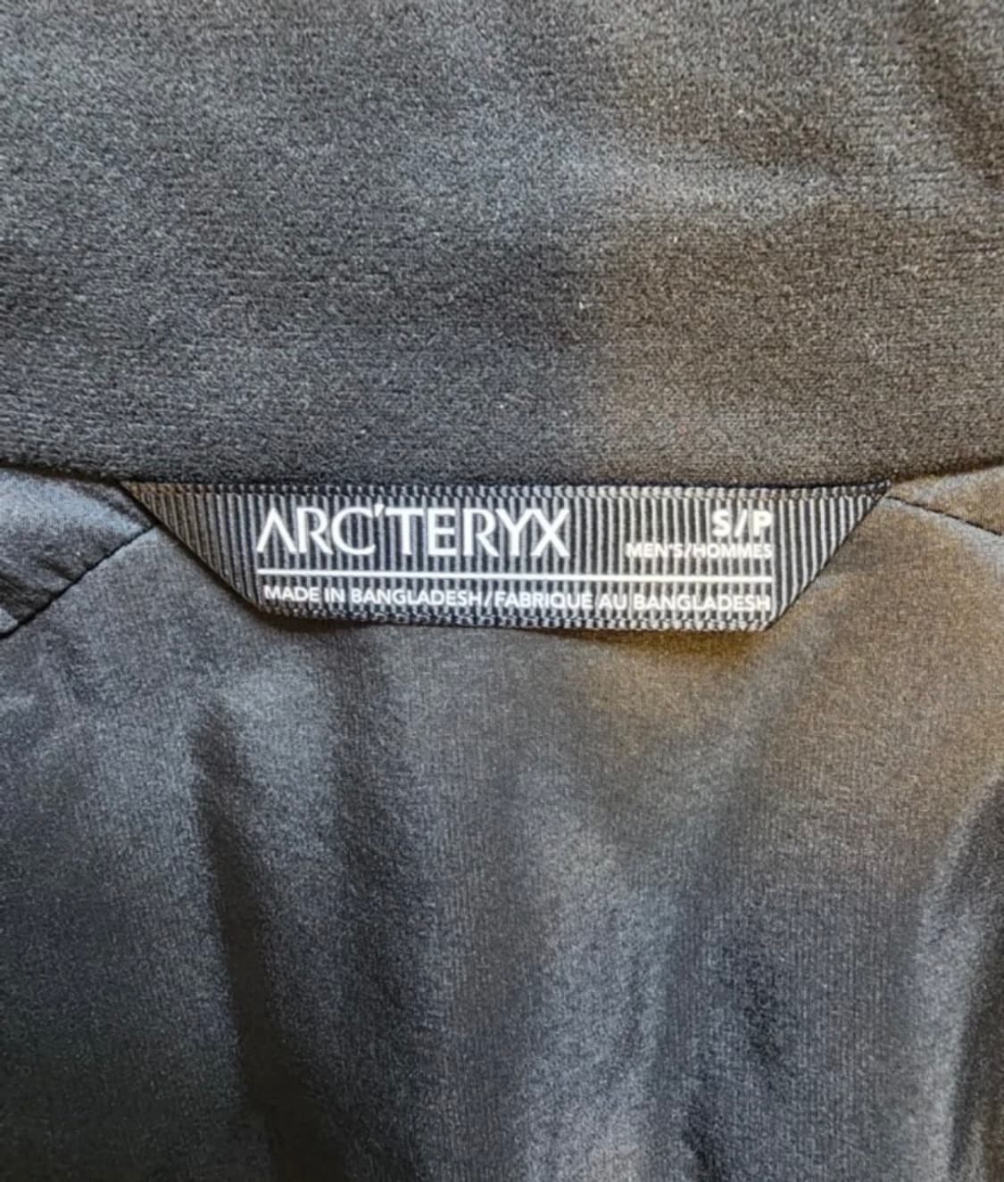 아크테릭스 아톰 LT 자켓 블랙 바람막이 상품이미지3