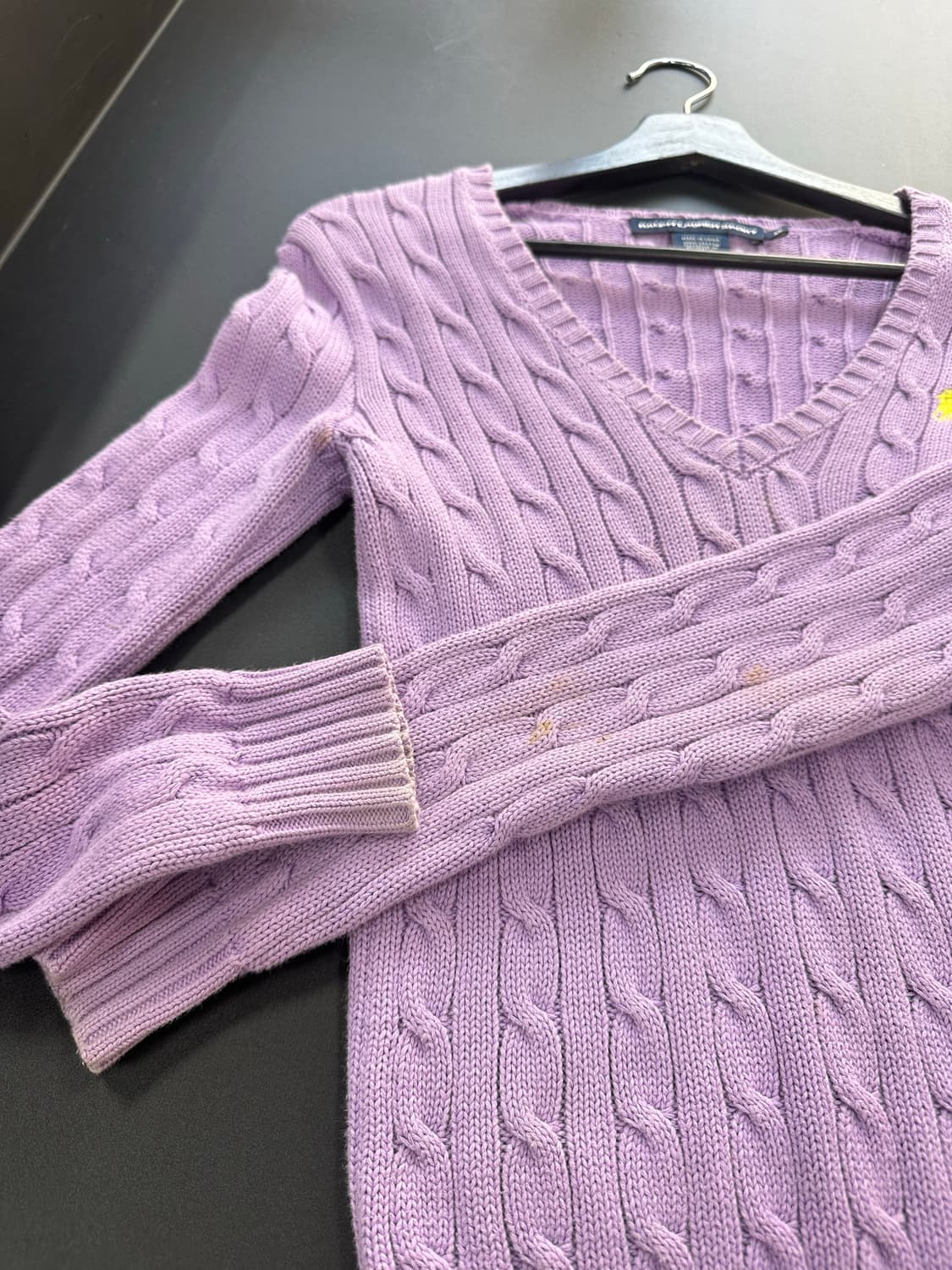 폴로랄프로렌 스포츠 케이블꽈배기 브이넥니트 퍼플 상품이미지5