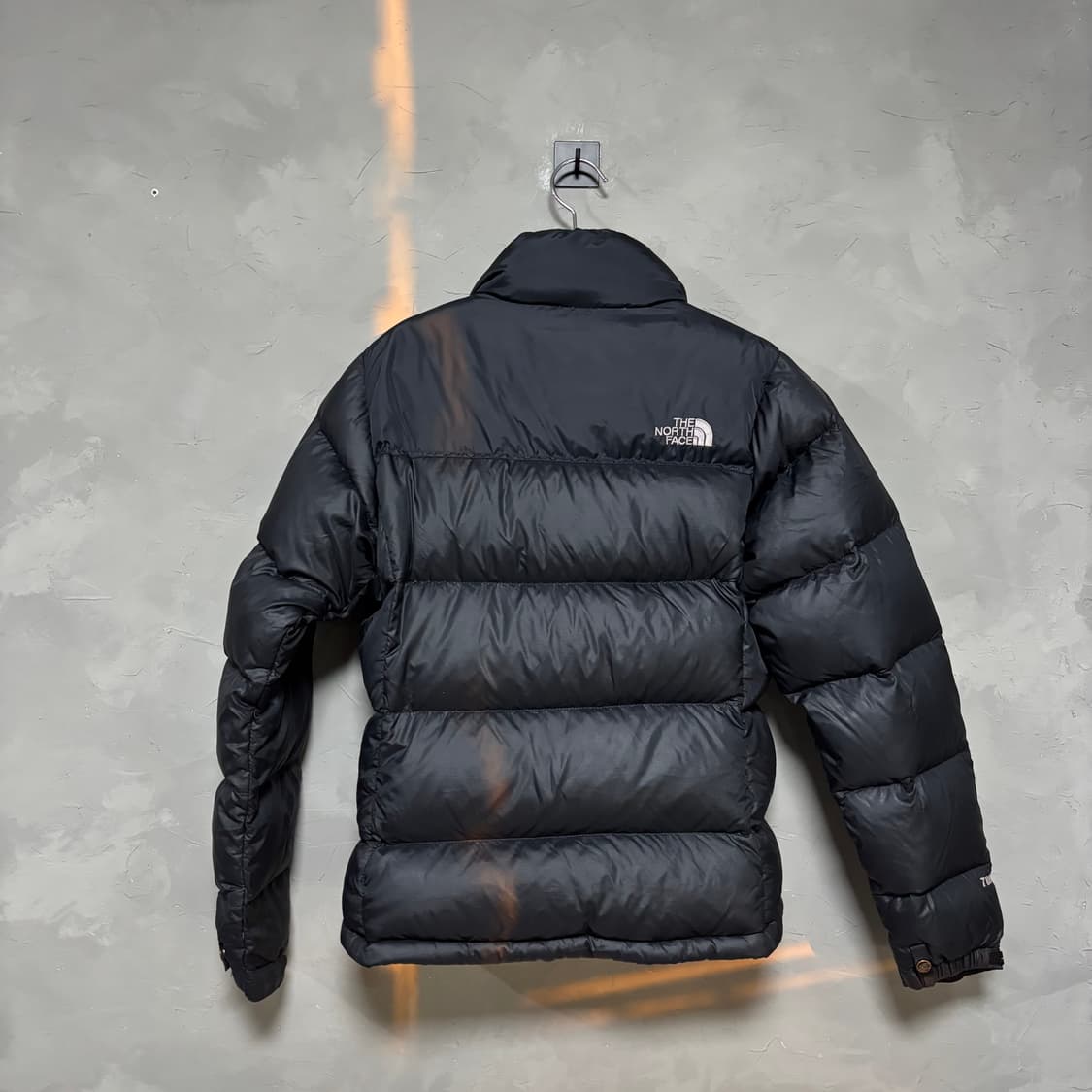 노스페이스 700 눕시 구스다운 패딩 블랙 상품이미지4