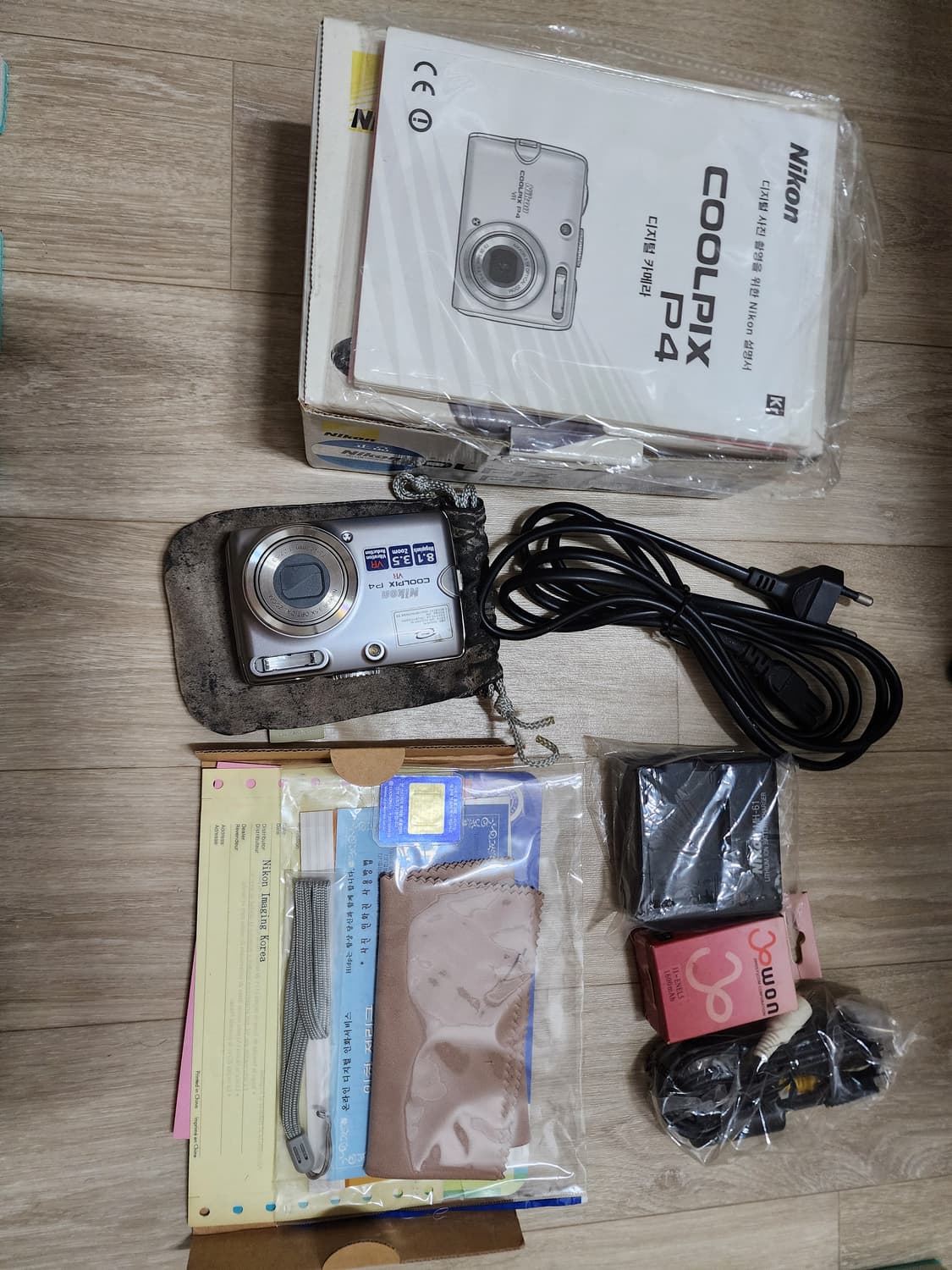 니콘 쿨픽스 P4(Coolpix p4)빈티지 디지털 카메라 상품이미지8