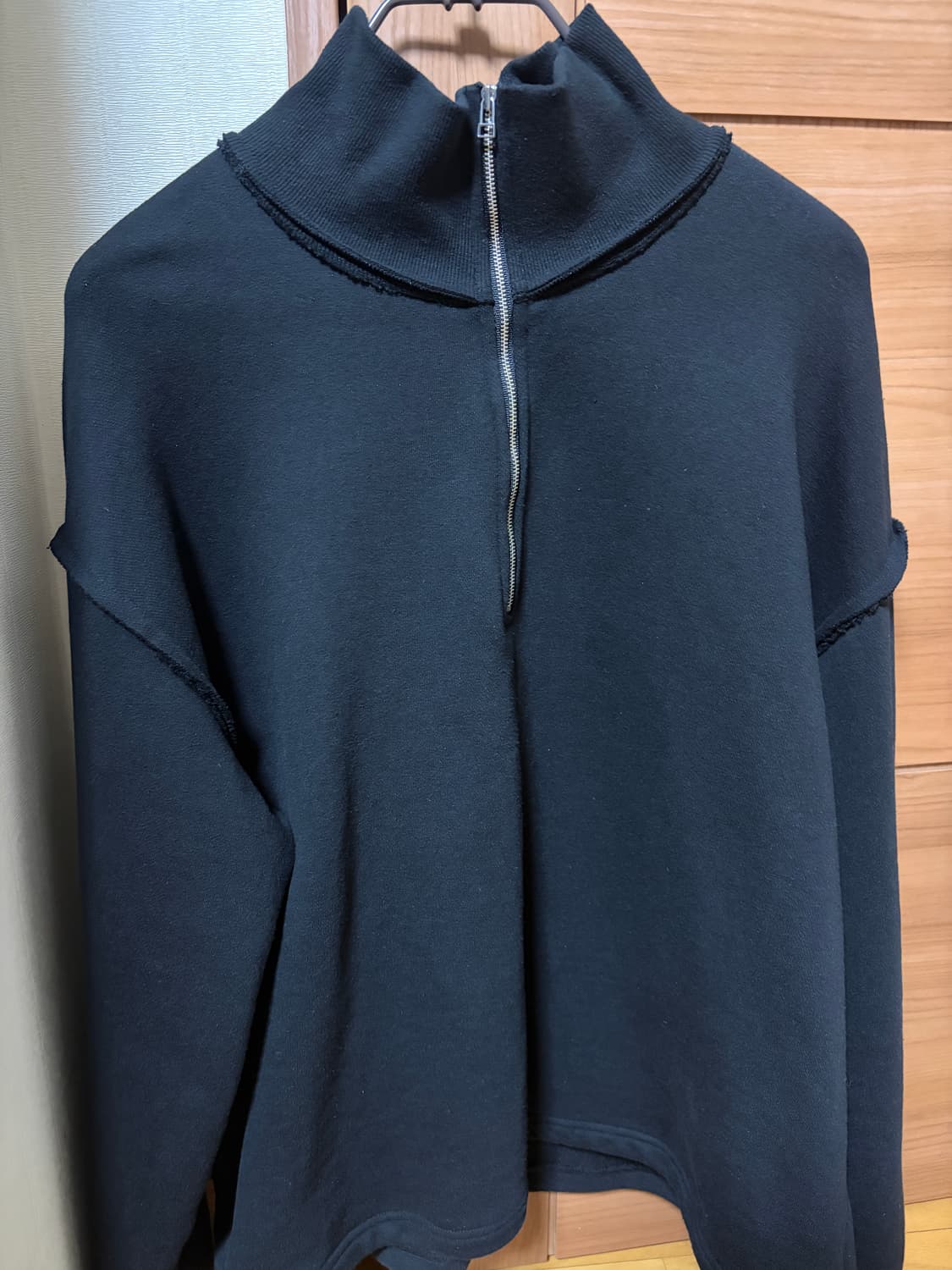 유스 컷오프 하프집업 스웨트셔츠 블랙 L 상품이미지1