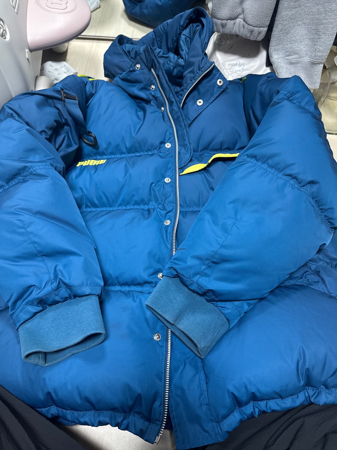 푸마 아더에러 콜라보 패딩 L사이즈 (XL) 상품이미지1