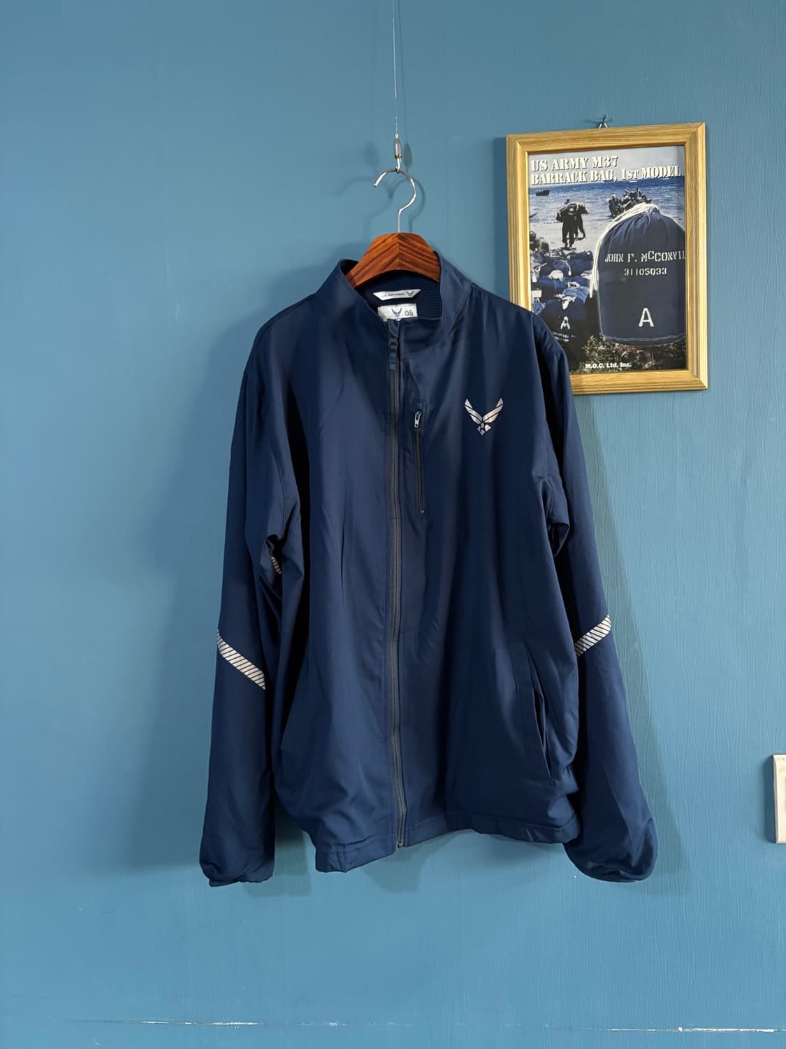 00‘s U.S Air force Track Jacket.  상품이미지1