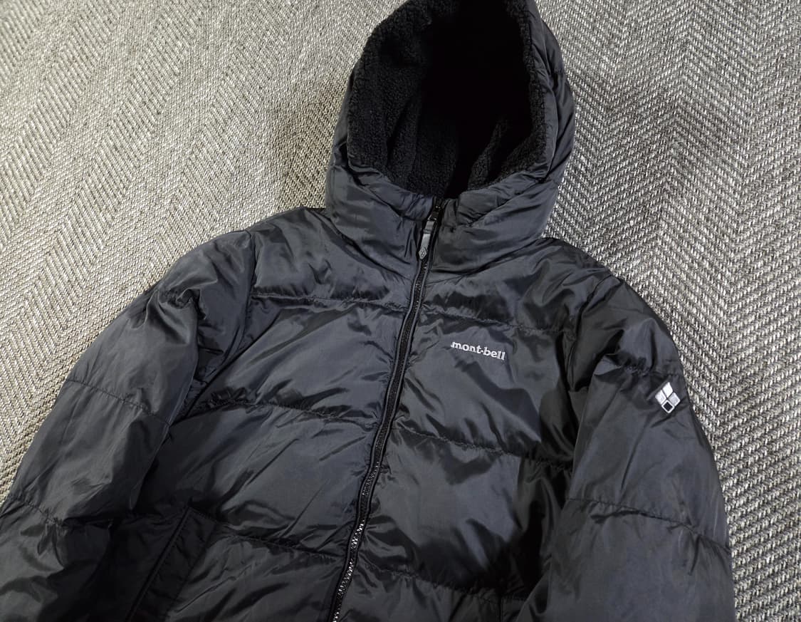 몽벨 mont-bell 블랙 리버시블 패딩 상품이미지4