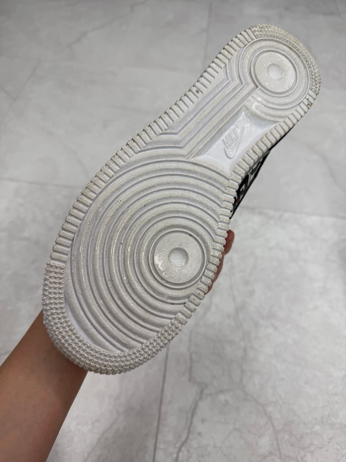 나이키 에어포스 한글날 버전 한정판 상품이미지4