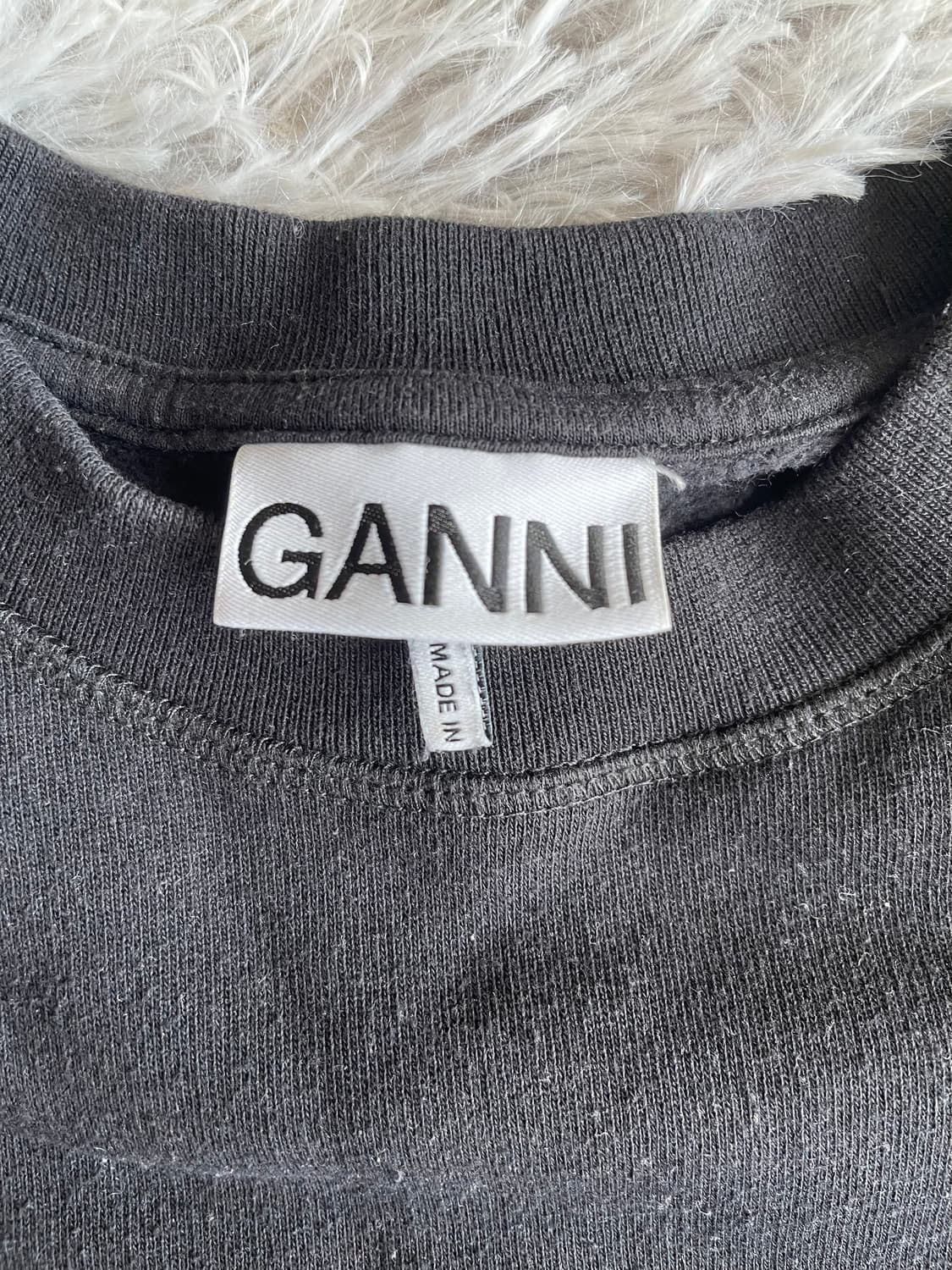 Ganni 가니 블랙 퍼프 슬리브 맨투맨 상품이미지4