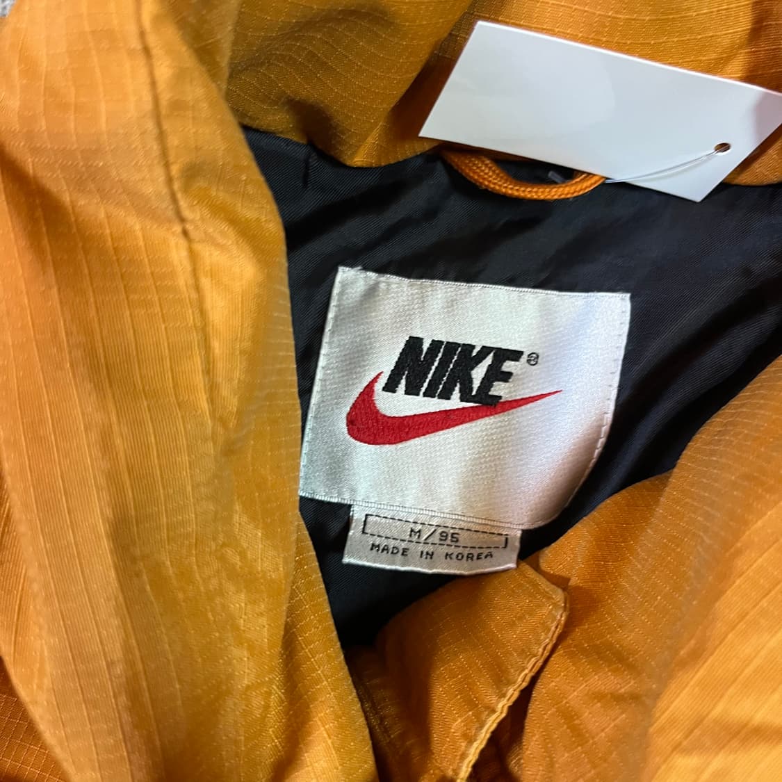 나이키 올드스쿨 스우시 덕다운 패딩 상품이미지4