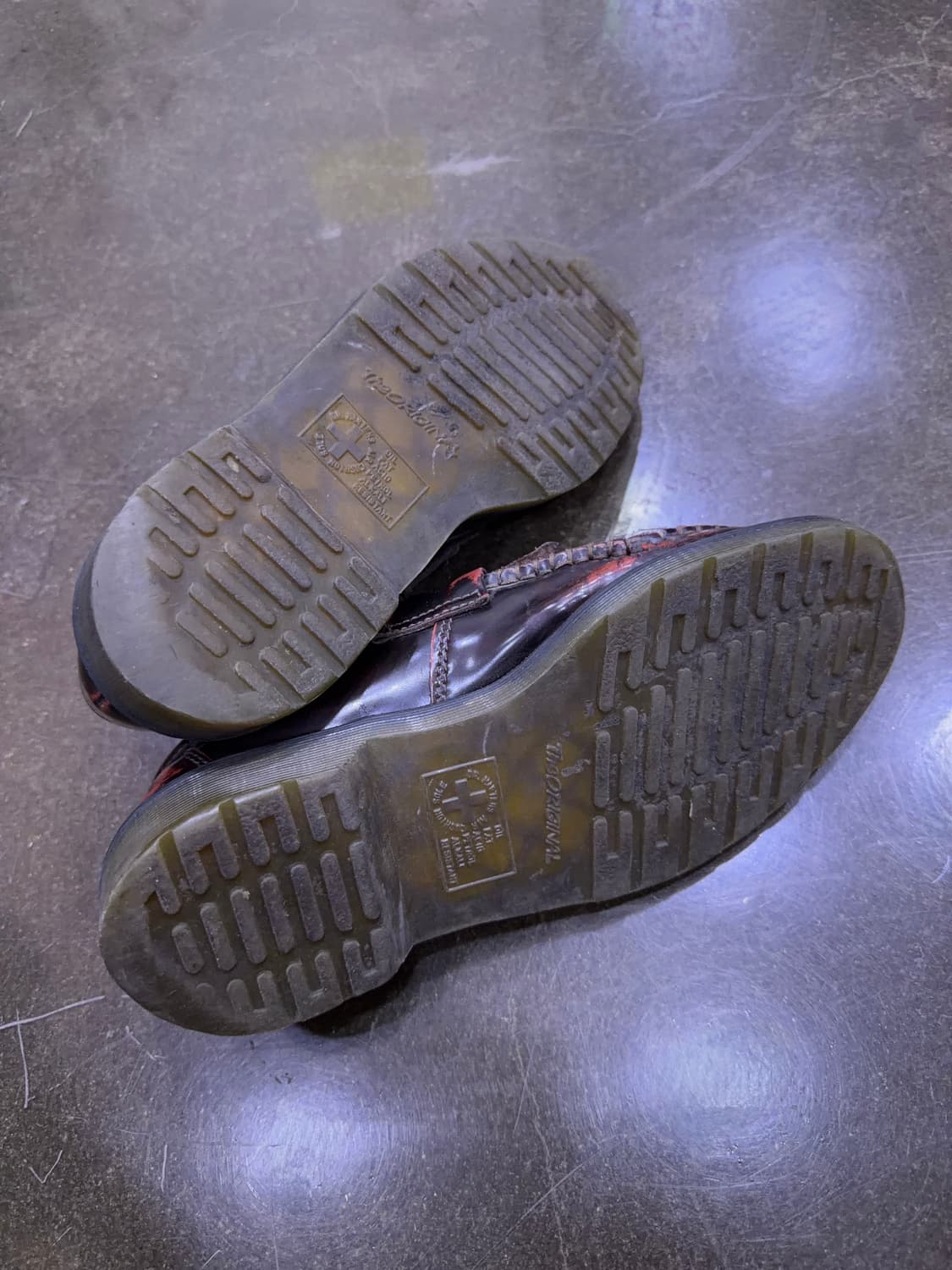 닥터마틴 아드리안 테슬 로퍼 체리레드 250 상품이미지7